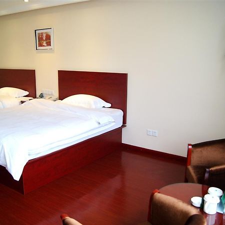 Greentree Inn Jiangsu Wuxi Yangjian Xihu Road Express Hotel Exterior photo