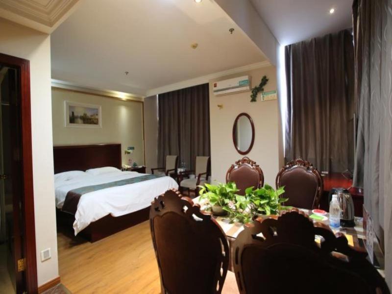 Greentree Inn Jiangsu Wuxi Yangjian Xihu Road Express Hotel Exterior photo