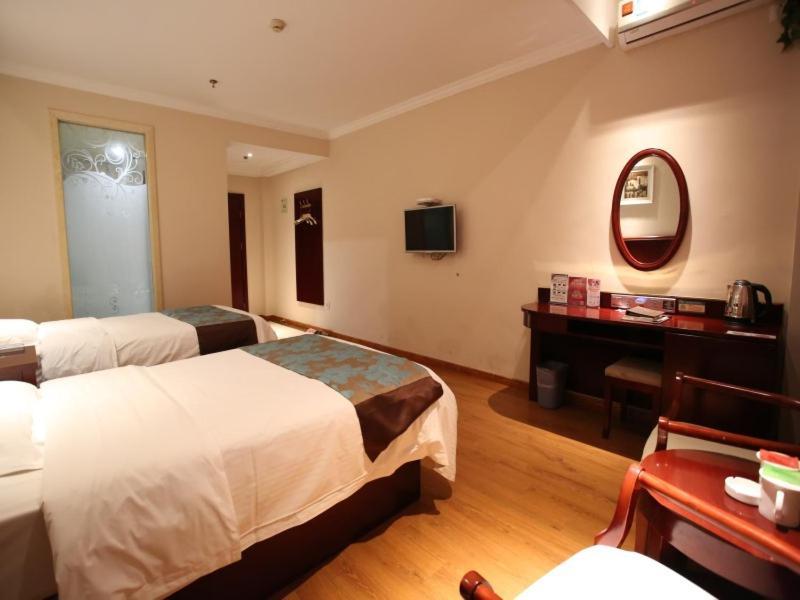 Greentree Inn Jiangsu Wuxi Yangjian Xihu Road Express Hotel Exterior photo