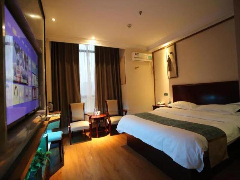 Greentree Inn Jiangsu Wuxi Yangjian Xihu Road Express Hotel Exterior photo